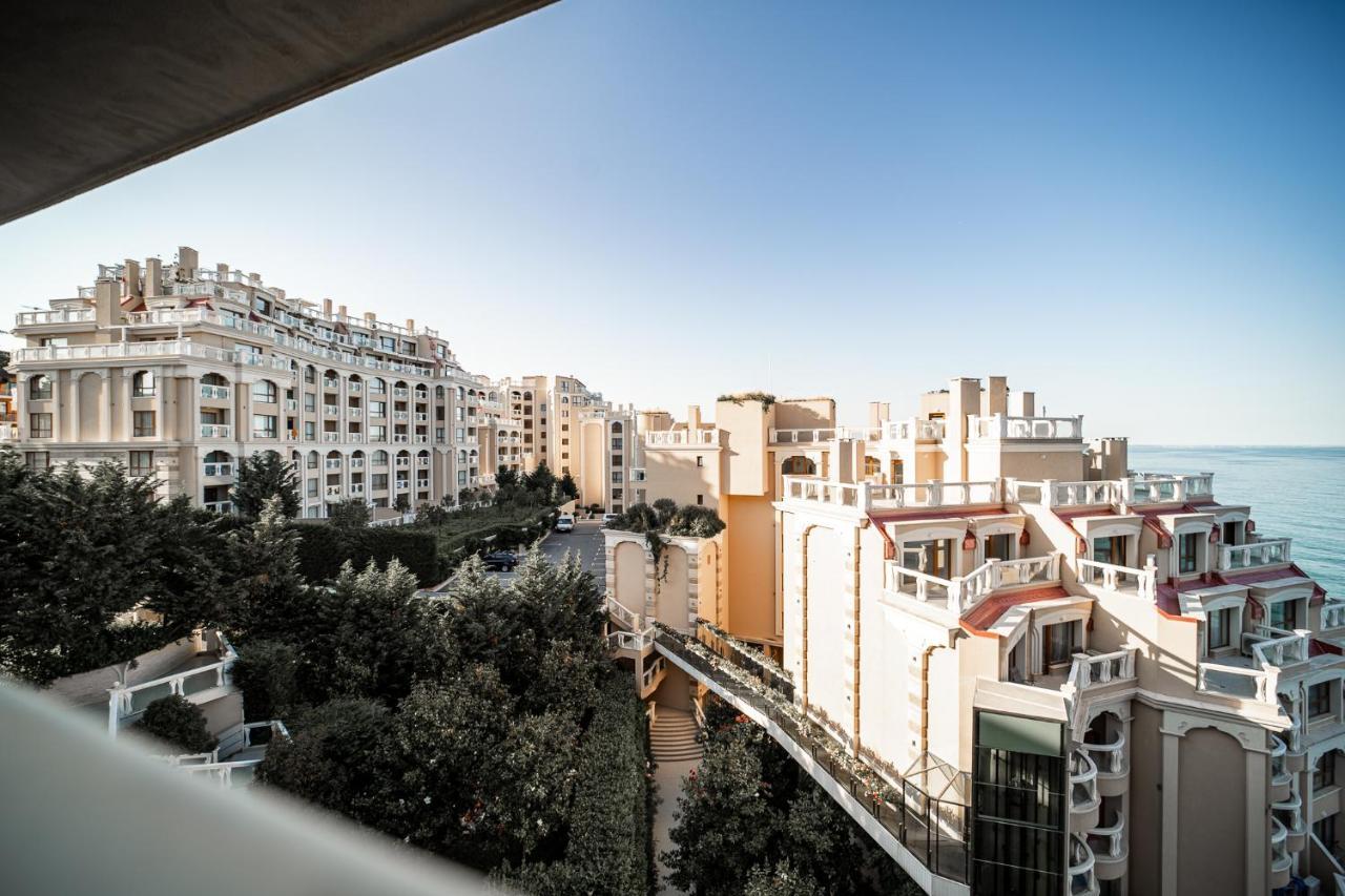 La Mer Luxury Apartments 골든샌드 외부 사진