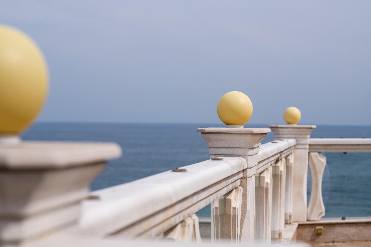La Mer Luxury Apartments 골든샌드 외부 사진